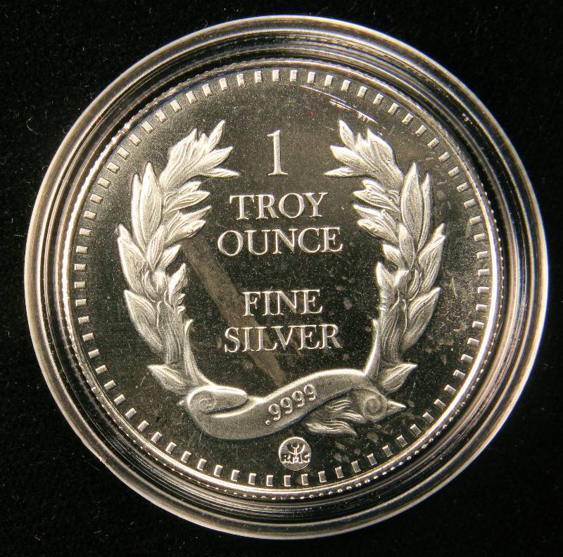 1 TROY Oz. .9999 FINE SILVER INDIAN ROUND IN AIRTITE HOLDER