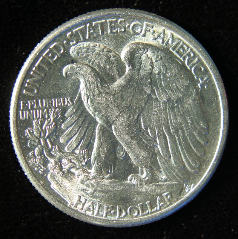 1945 WALKING LIBERTY SILVER HALF DOLLAR AU