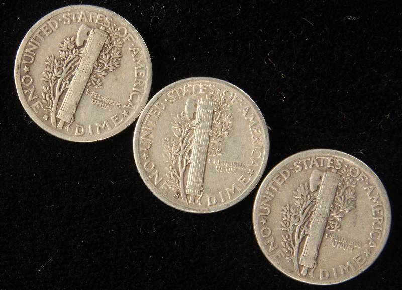 GROUP OF 3 SILVER MERCURY DIMES F-VF