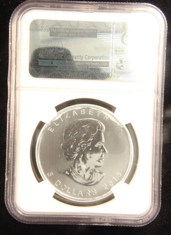 2013 CANADA MAPLE LEAF $5 25TH ANNIVERSARY 1 TROY Oz. .9999 FINE SILVER NGC MS69