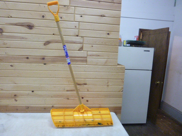 True Temper Snow Plow Shovel