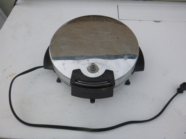 Vintage Toastmaster Waffle Maker
