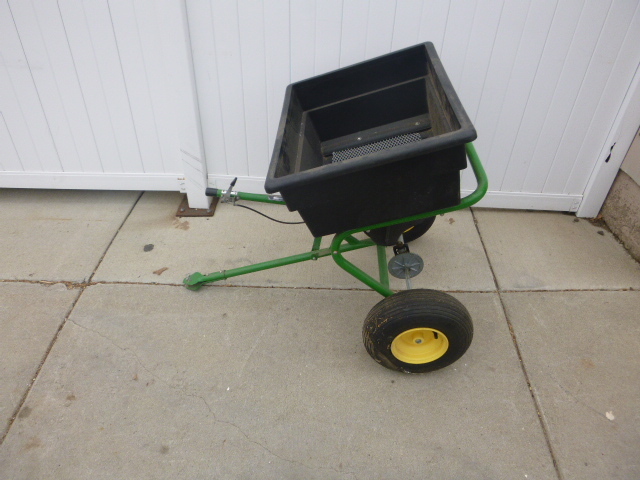 John Deere Pull Behind