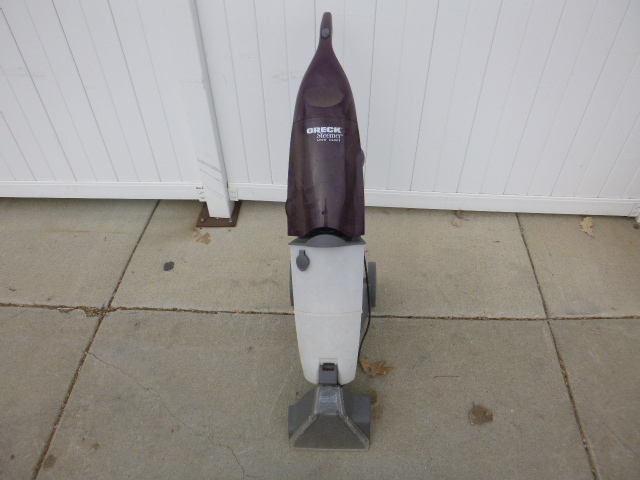 Oreck XL Steamer Carpet Cleaner