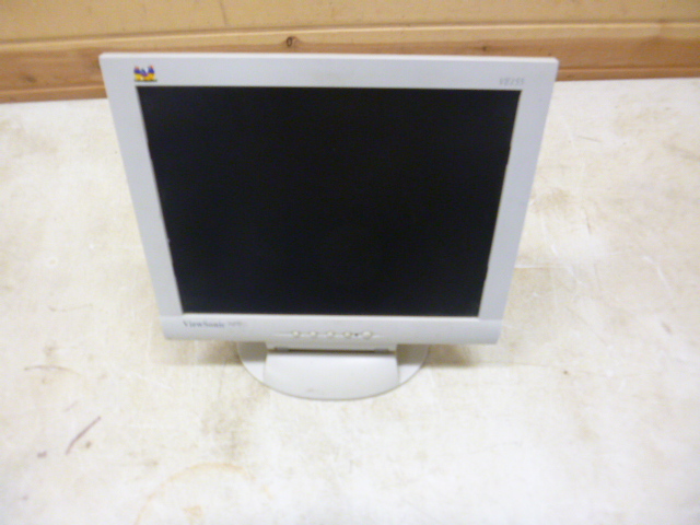 ViewSonic VE155 Flat Screen Monitor