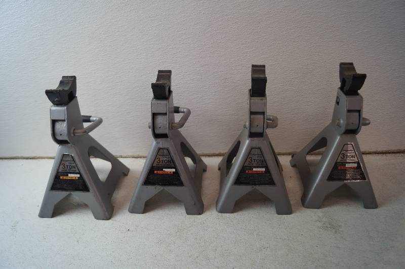 Jack Stands
