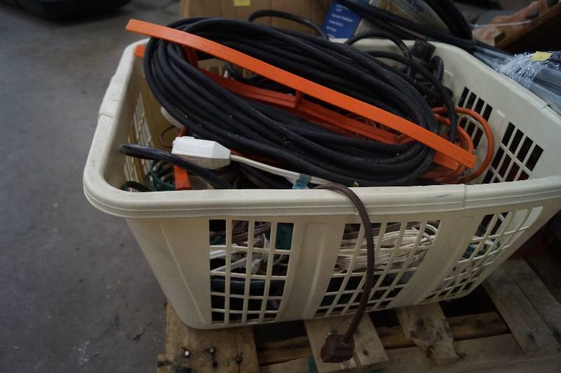 Large Lot Extension Cords