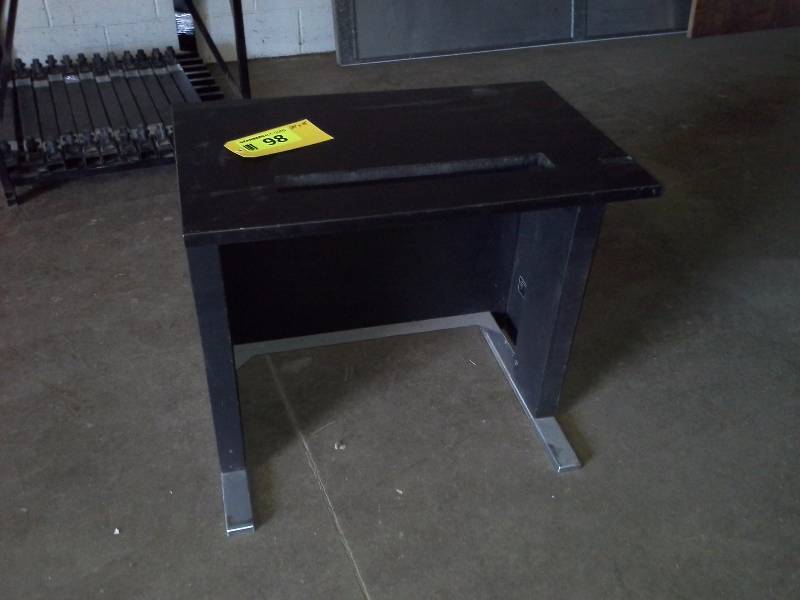 Computer Paper Table