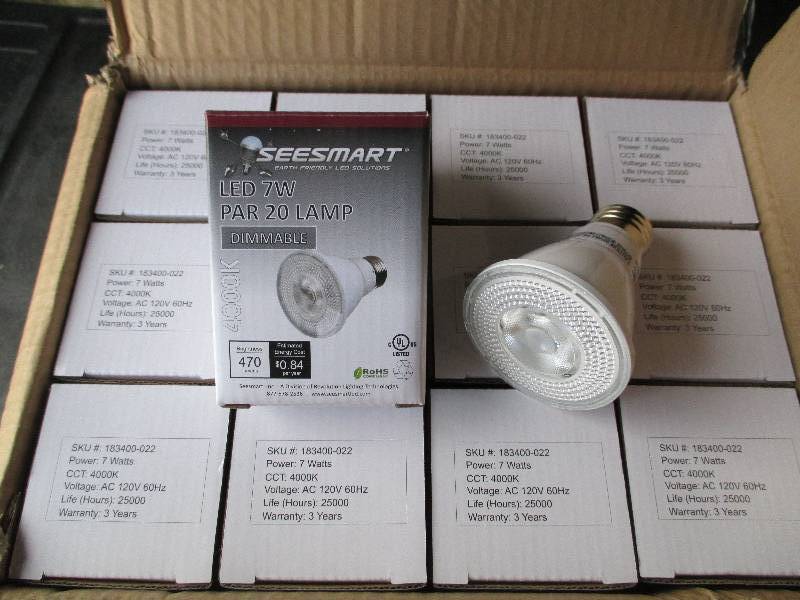 1 case of 24 LED Lights, PAR 20, 7W...
