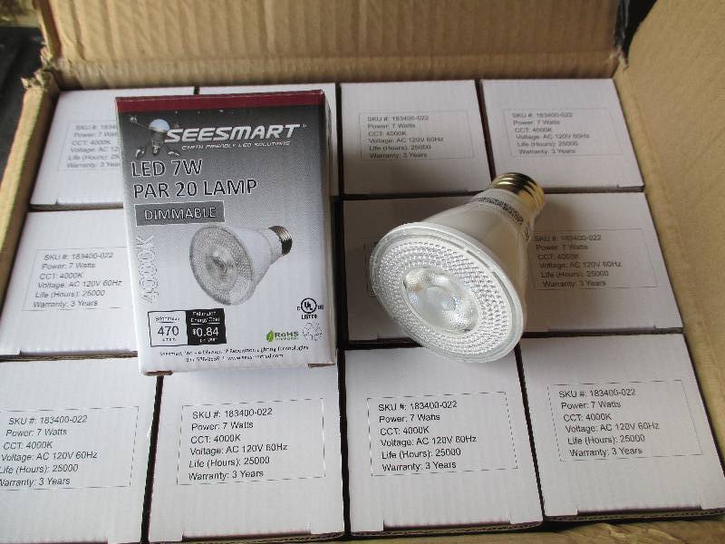 1 case of 24 LED Lights, PAR 20, 7W...