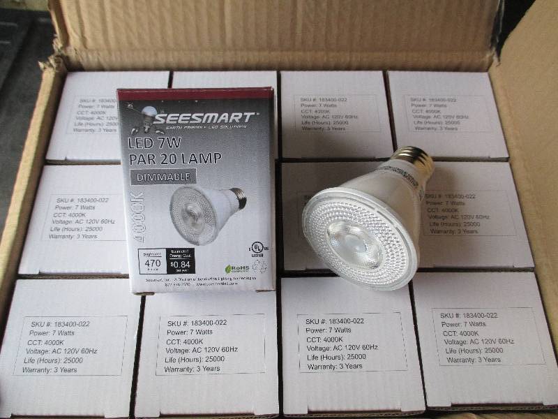 1 case of 24 LED Lights, PAR 20, 7W...