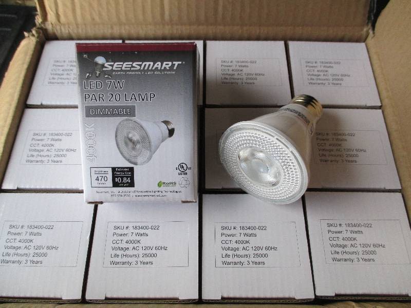 1 case of 24 LED Lights, PAR 20, 7W...