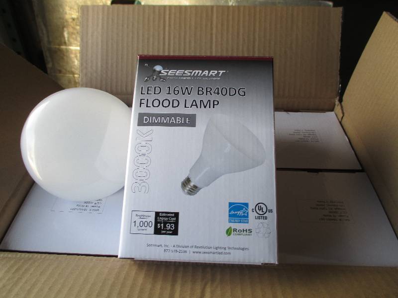 1 case of 12 LED lights, G4 HP 16W ...
