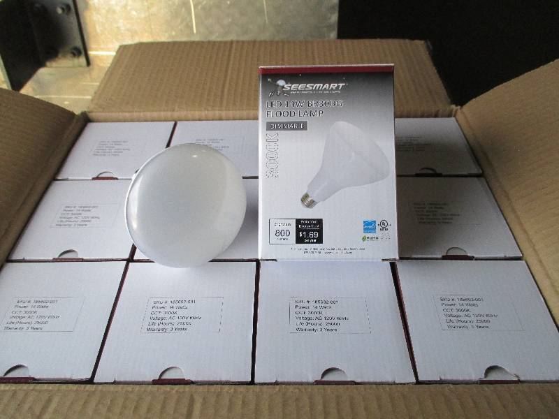 1 case of 24 LED Lights, G4 HP 14W ...