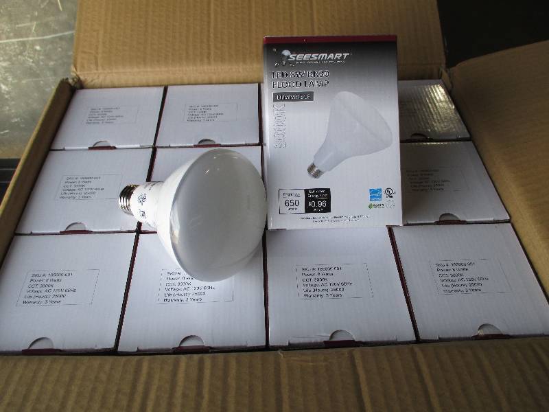 1 case of 24 LED lights, G4 HP 8W 3...