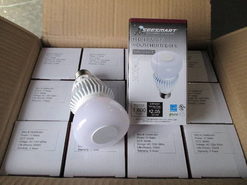 1 case, 24 LED lights, 17W 3000K A2...
