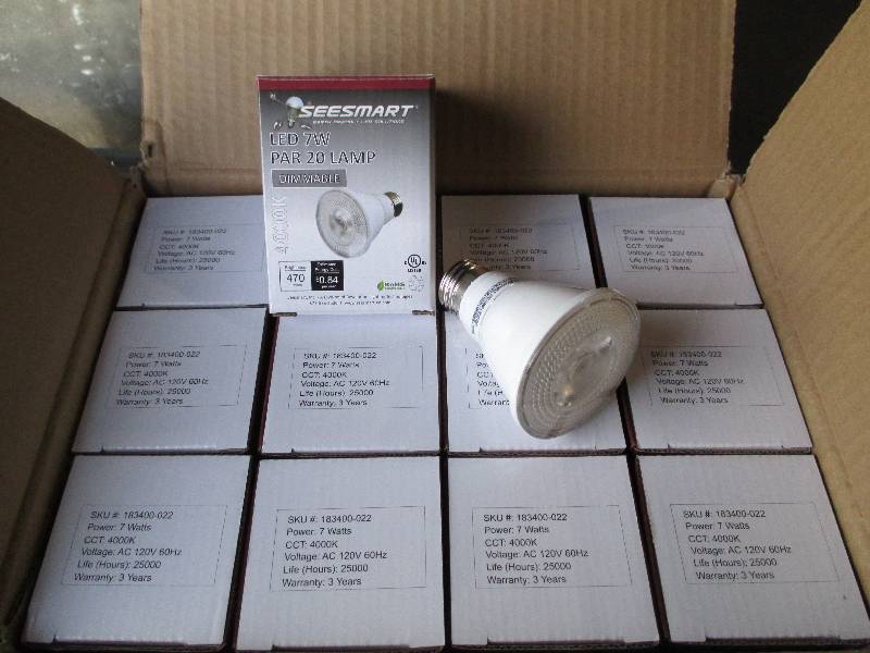 1 case of 24 LED lights, G4 HP 7W 4...