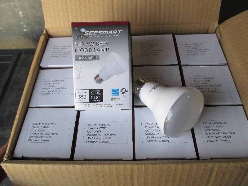 1 Case of 24 LED lights, G4 HP 7W 3...