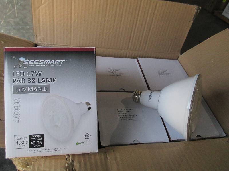 1 Partial case of 6 LED lights, G4 HP 17W...