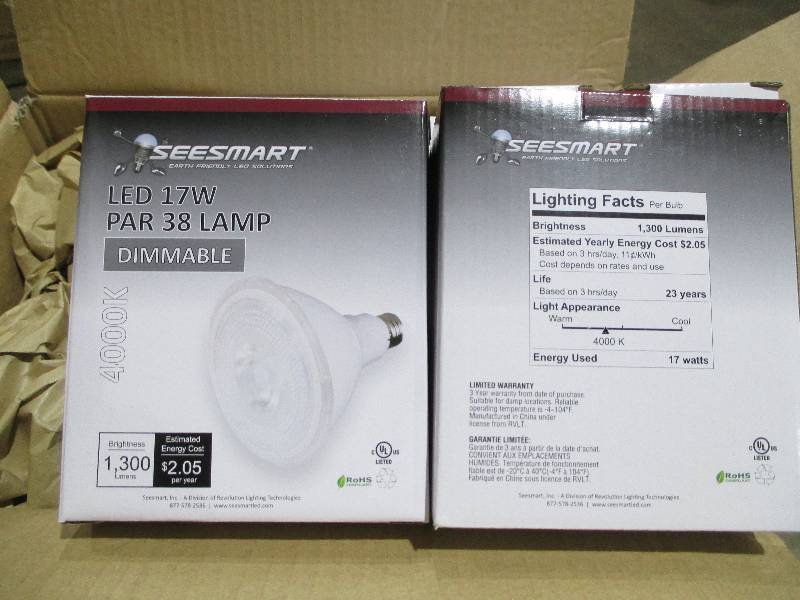 Lot of 8 LED lights - 17 watts...