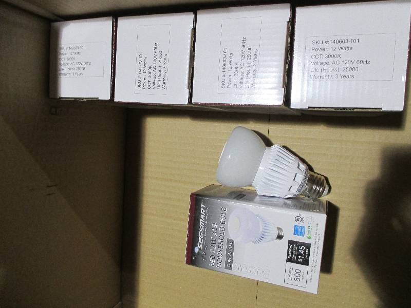 Lot of 5 LED lights - 12 watts...