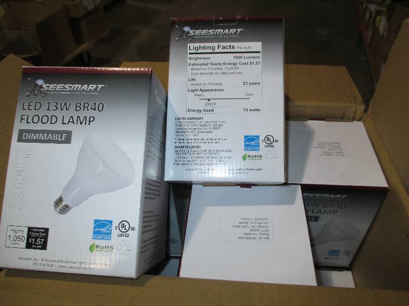 Lot of 11 LED lights - 13 watts...