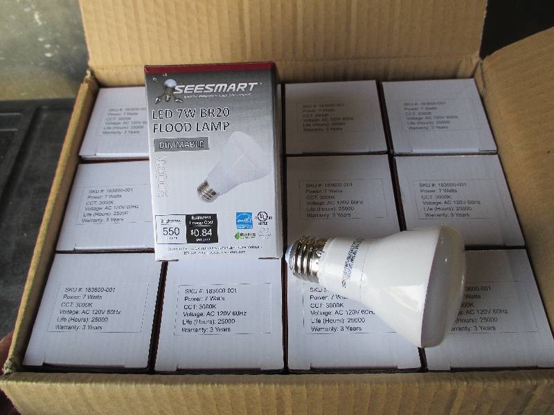 1 Case of 24 LED lights, G4 HP 7W 3...
