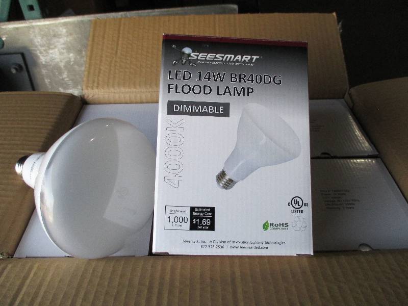 1 case of 12 LED lights, G4 HP 14W ...
