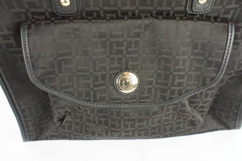 Tommy Hilfiger Monogram Purse