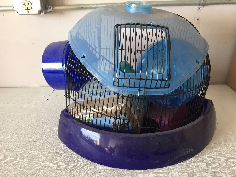 HAMSTER CAGE AND ACCESORIES