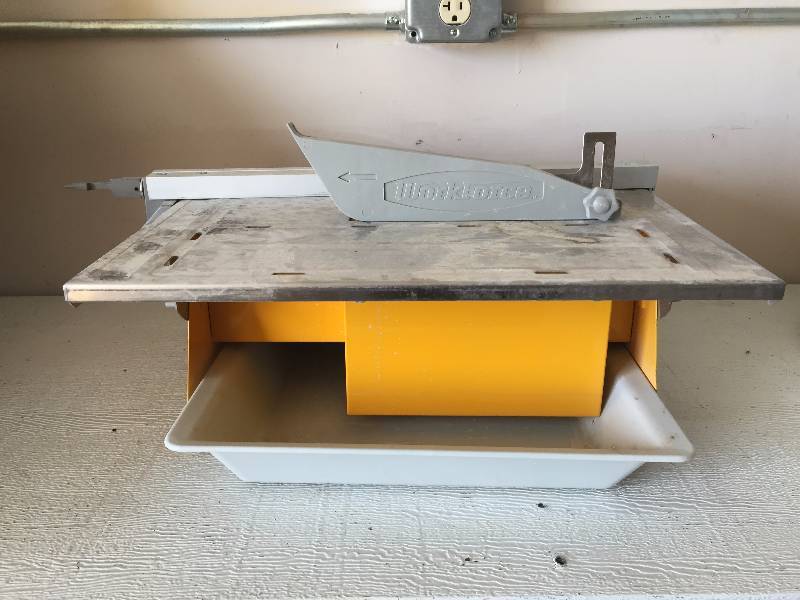 TILE SAW