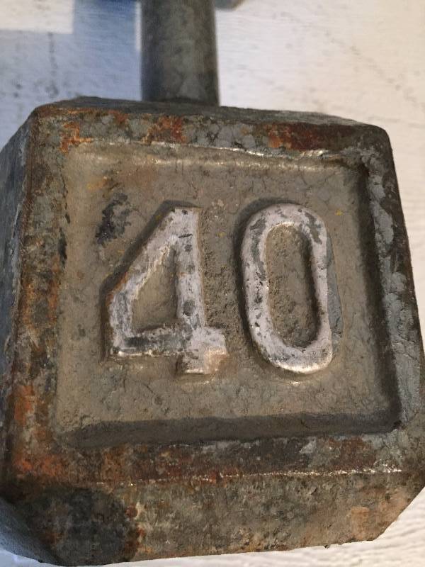 1- 40LB WEIGHT