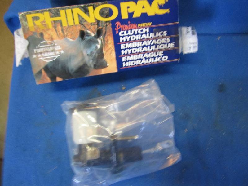 lot 59 image: Premium rino pac new cluch hydrauli...