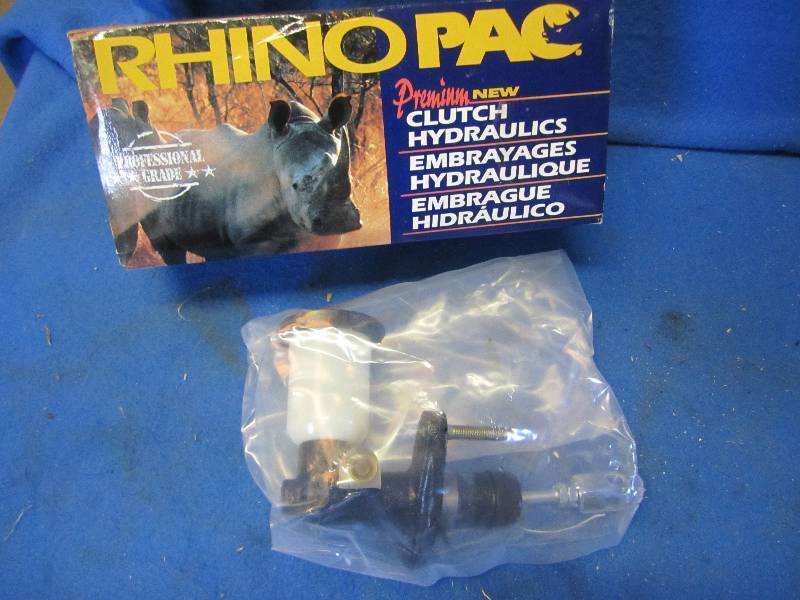 lot 80 image: Premium rino pac new cluch hydrauli...