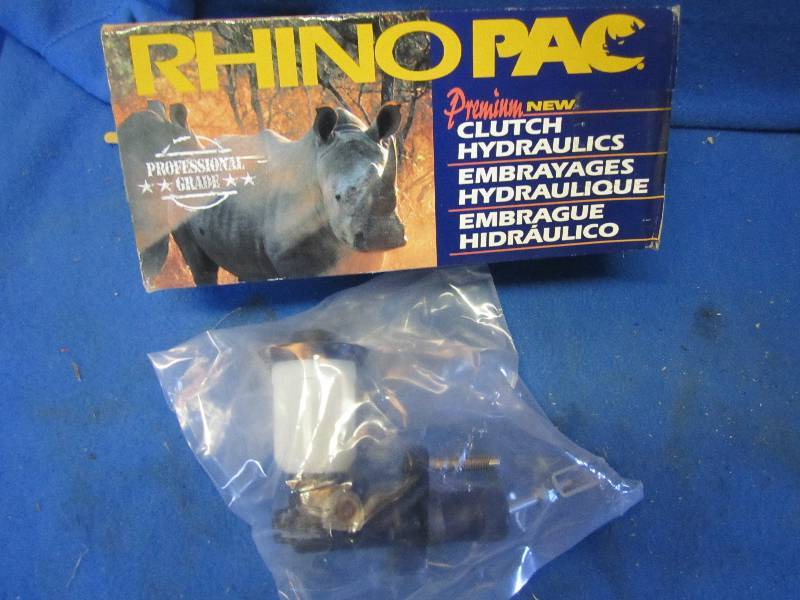 lot 82 image: premium rino pac new cluch hydrauli...