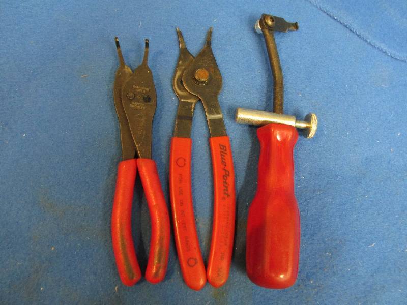 lot 91 image: blue point ring spreader set ...