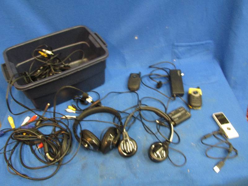 lot 110 image: Lot of electronics including headph...