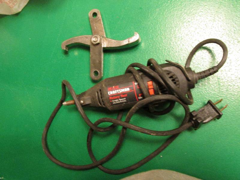 lot 127 image: Craftsman rotary tool and puller...