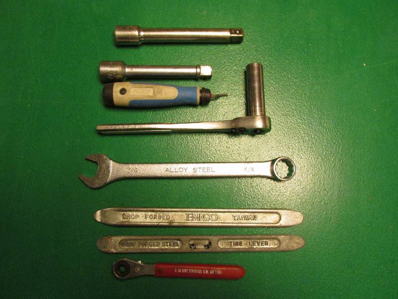 lot 136 image: Lot of assorted tools, some special...
