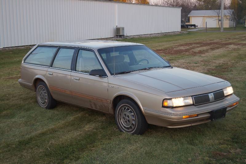 Oldsmobile Cutlass Wagon