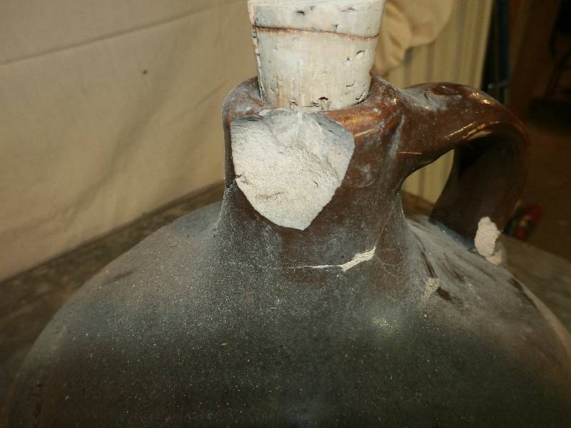 2 gallon jug (cracked)