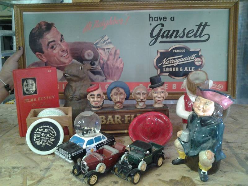 Vintage Beer Sign Narragansett, Many Barwares Related, 1- Toby