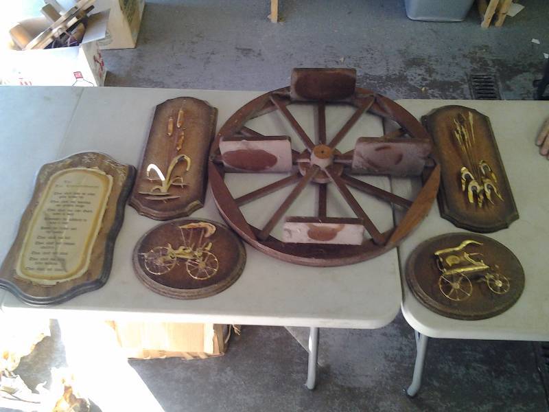 Rustic & Other Wall Decor