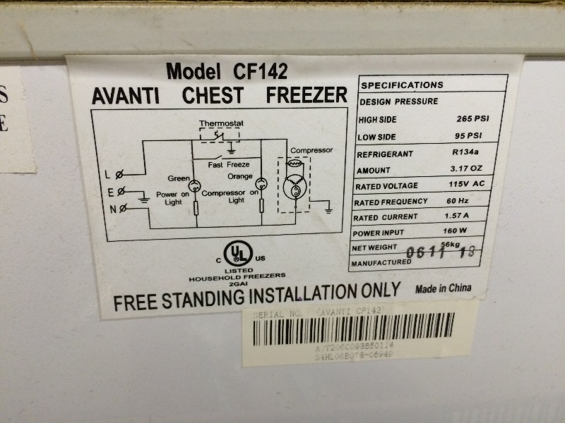 Chest Freezer  15 cu ft - works