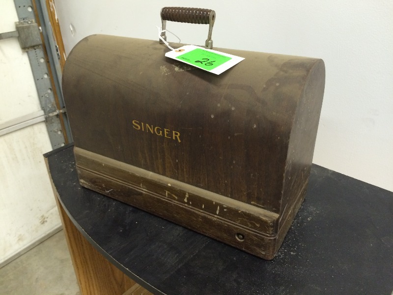 Vintage Singer Sewing Machine and Wood Storage Box