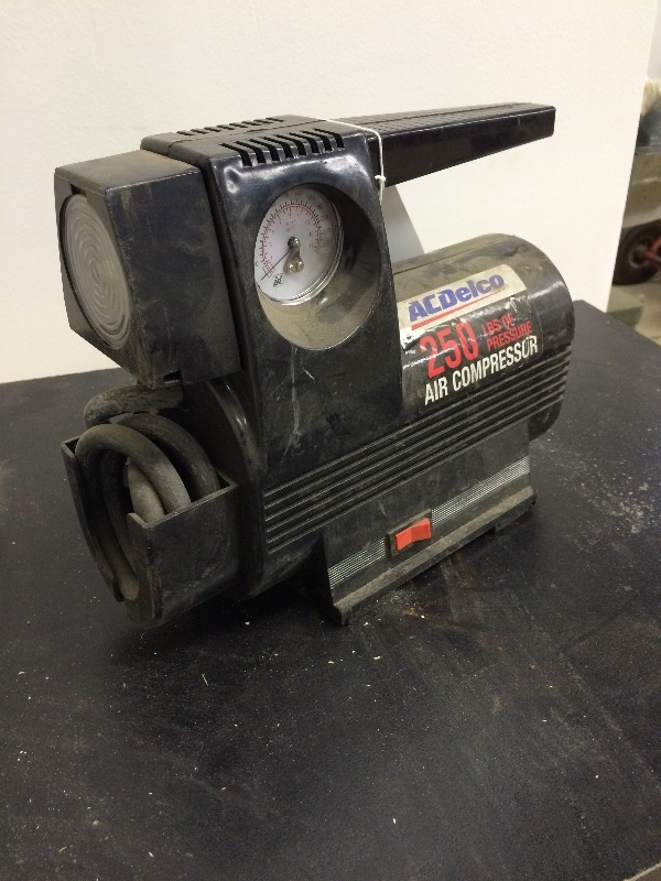 AC Delco Air Compressor  12 volt DC