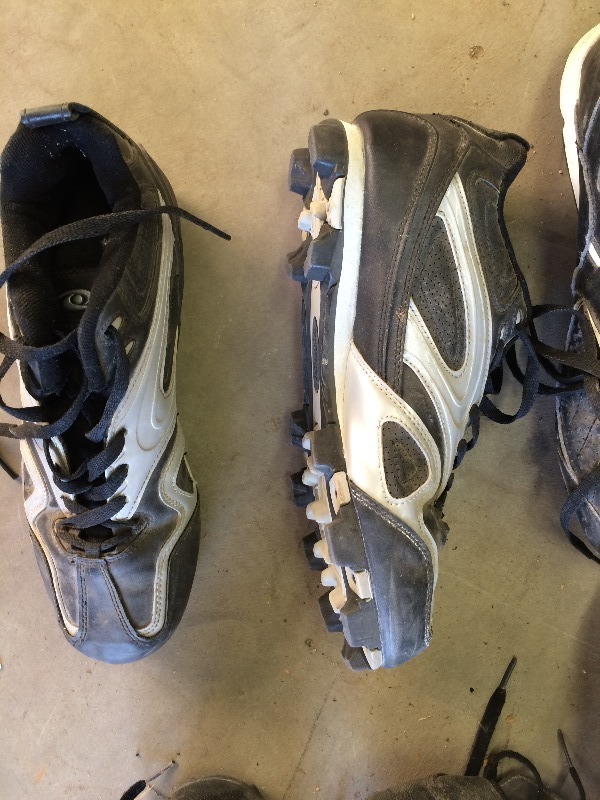 Assorted Baseball shoes - 4 matching pairs