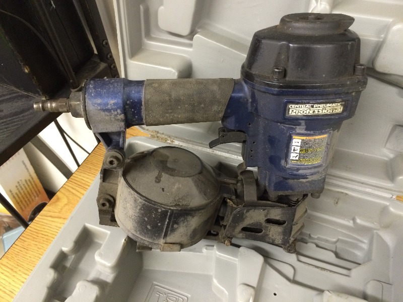 Roofing Coil  Nailer  -  works
