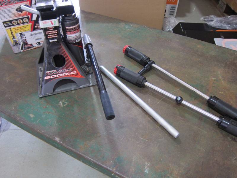 Hydraulic Jack and Socket Bars