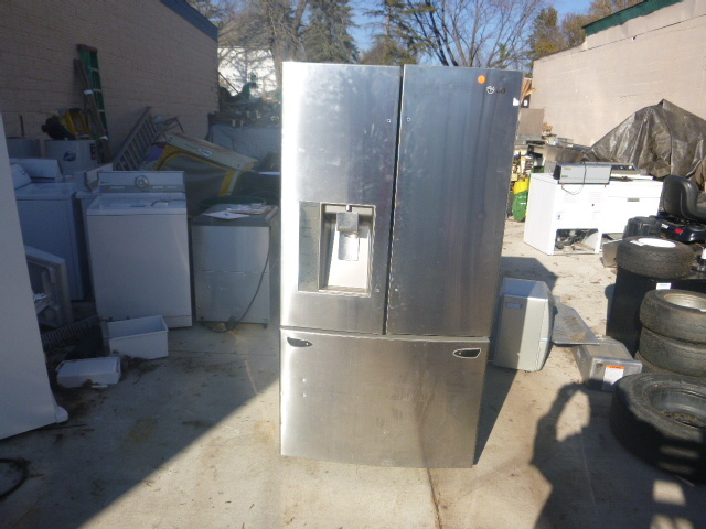 LG Stainless Steel RefrigeratorFreezer